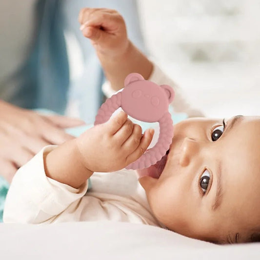 Jouets de Dentition pour Bébés : Confort et Sécurité pendant la Poussée Dentaire - Le monde des pitchounes